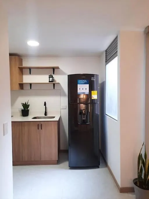 Cozy Apartment In Historic Prado With Adjustable Desk And 4K Monitor Medellín